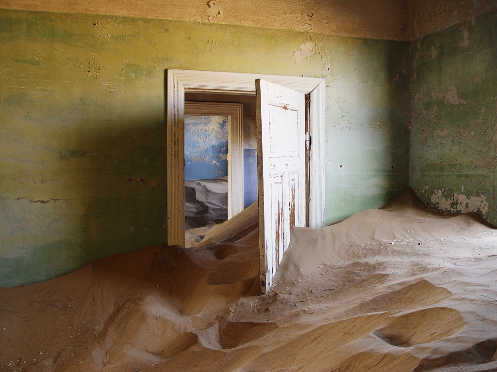 Kolmanskop House _ Wikipedia.jpg
