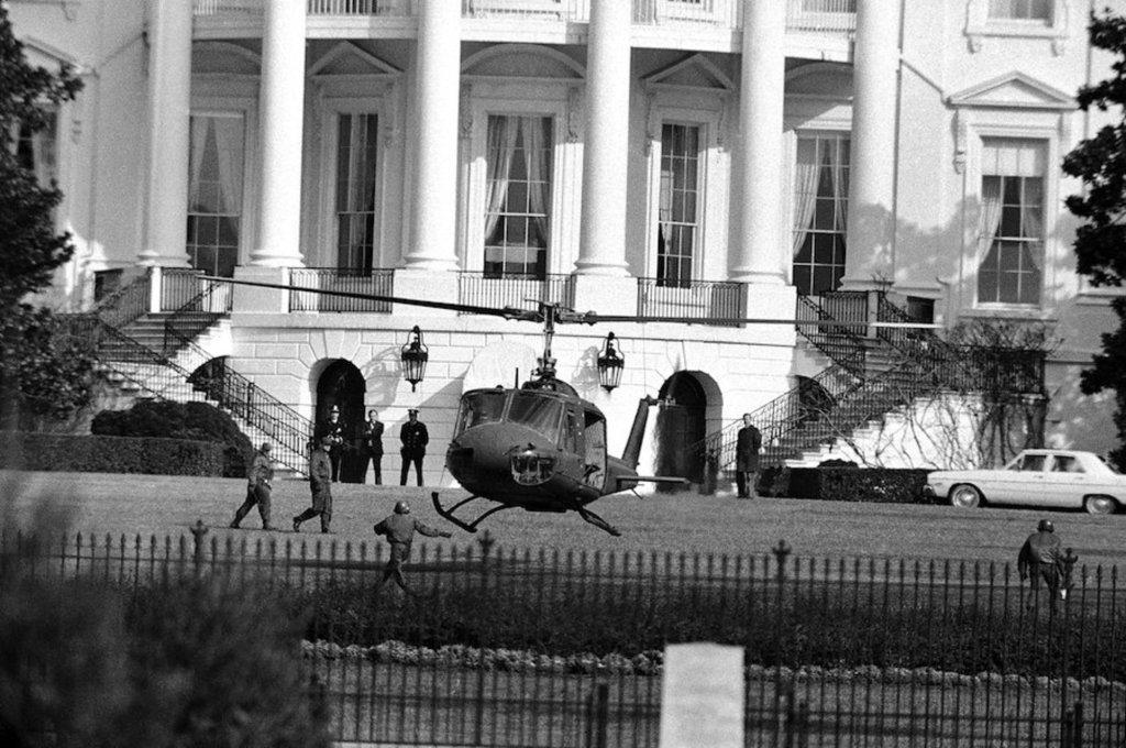 Robert K. Preston lands a Heuy on the White House lawn